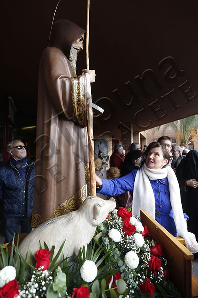 SAN ANTÓN, UNA ENTRAÑABLE TRADICIÓN  / ARTURO PÉREZ