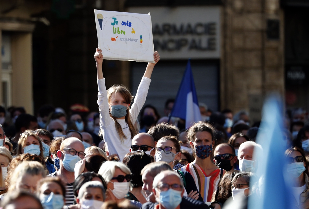 Demonstration against the killing of Samuel Paty  / GUILLAUME HORCAJUELO