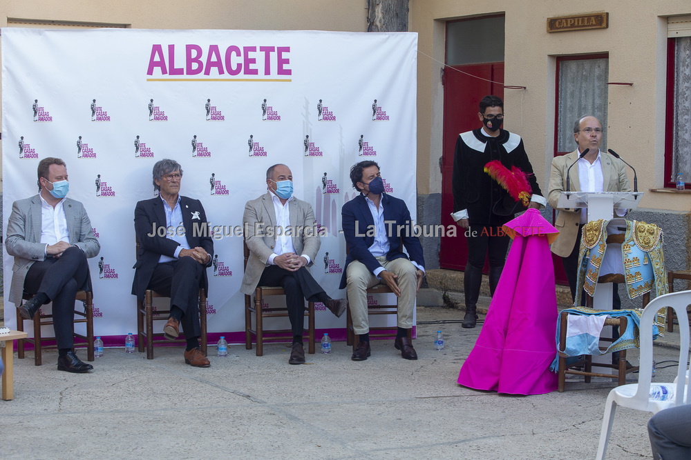 La nueva empresa taurina ya gestiona la Plaza  / JOSÉ MIGUEL ESPARCIA