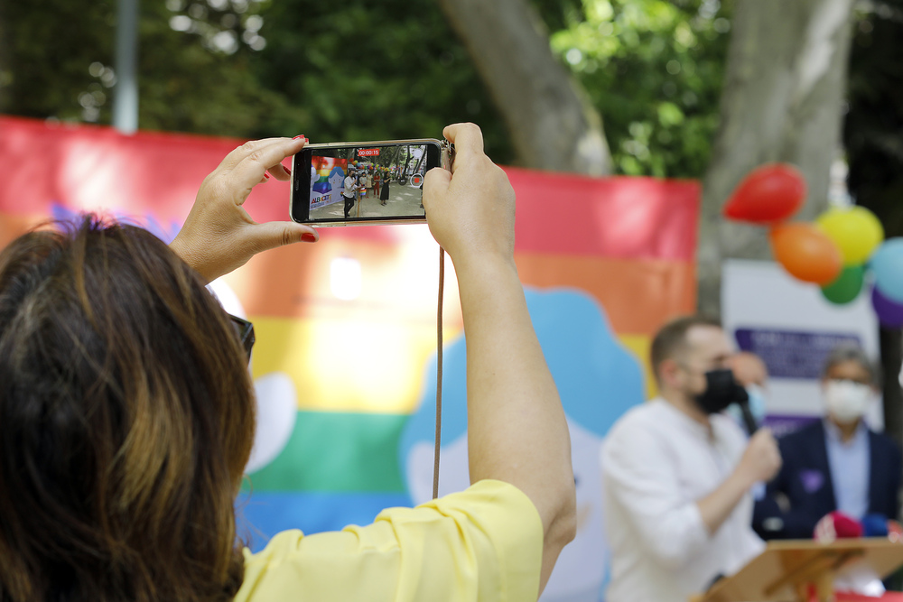 El Parque de Abelardo Sánchez acogió la lectura del manifiesto en el Día del Orgullo LGTBI