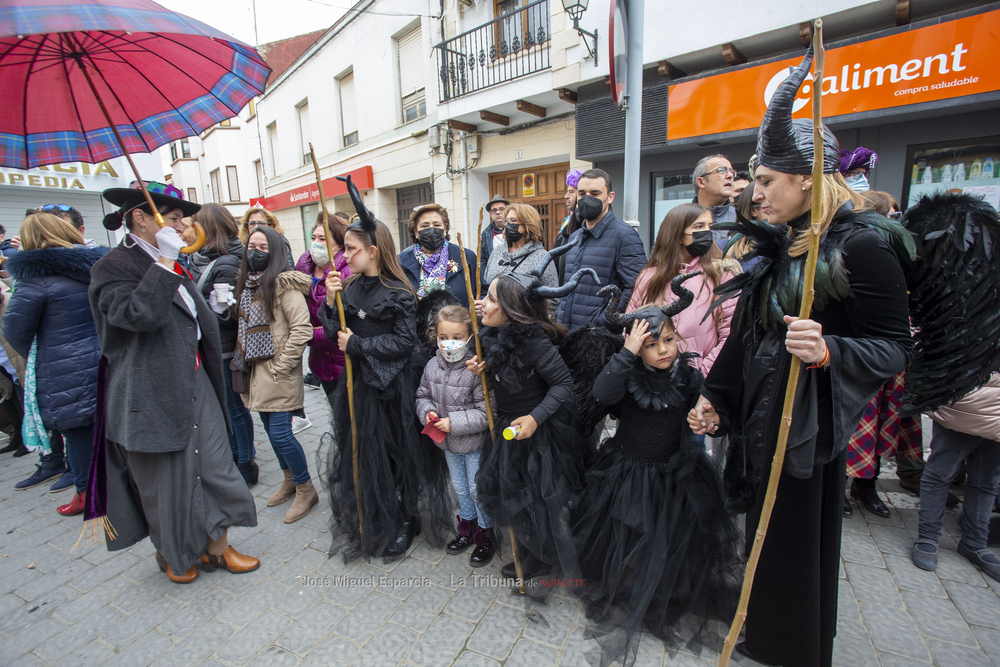 Un momento del desfile  / JOSÉ MIGUEL ESPARCIA