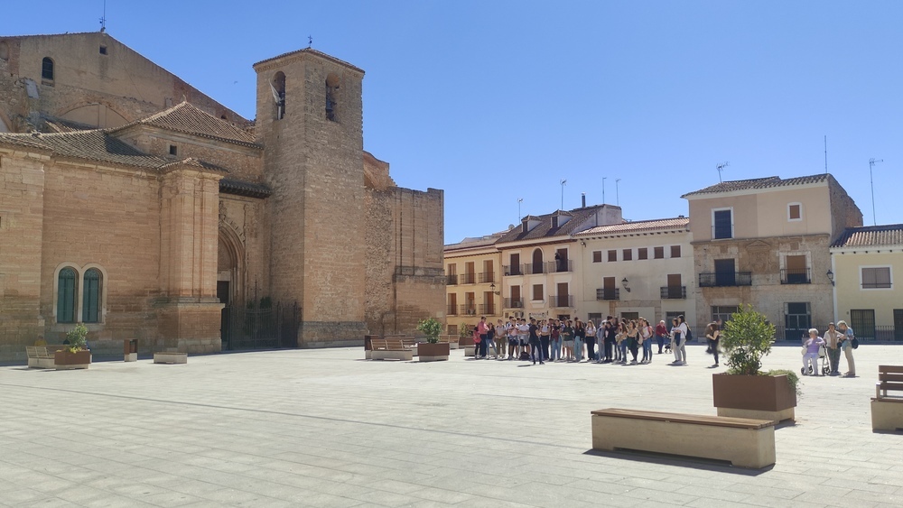 El otoño entra amable en Villarrobledo con paseo y vistas 