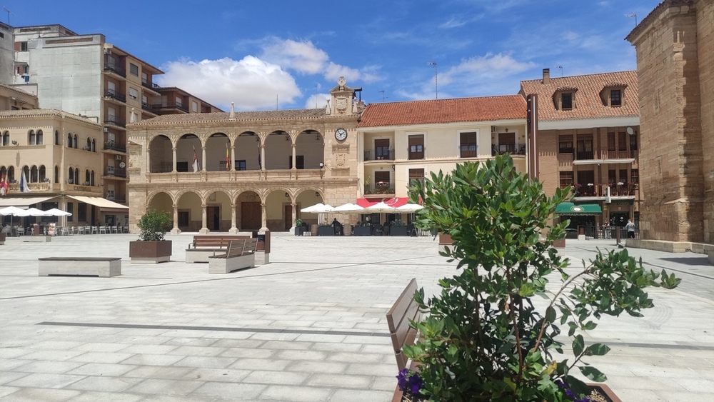 Literatura, teatro, música coral y pasacalles en Villarrobledo