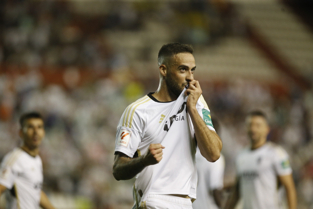 Un momento del partido disputado en el Carlos Belmonte  / JOSÉ MIGUEL ESPARCIA