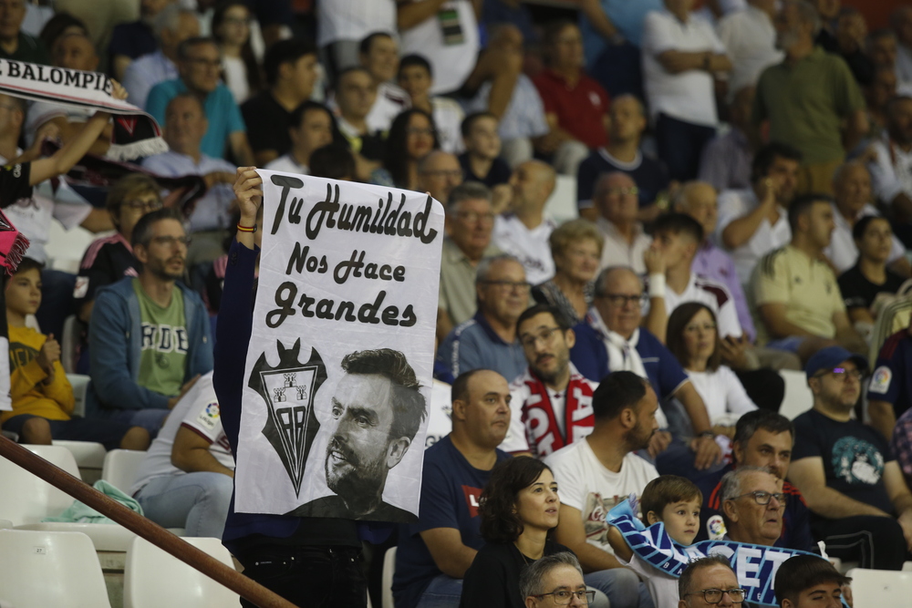 Un momento del partido disputado en el Carlos Belmonte  / JOSÉ MIGUEL ESPARCIA