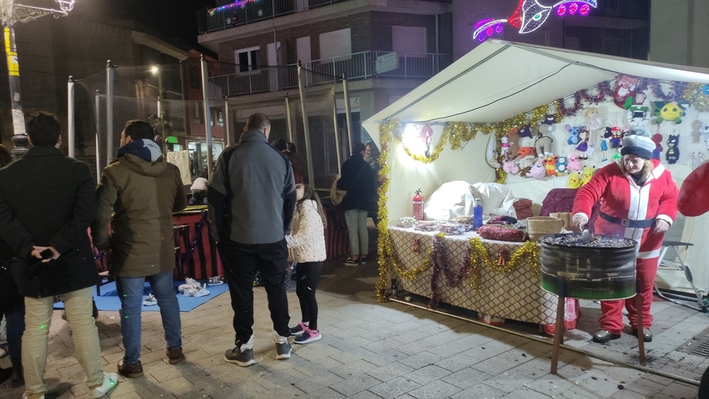 Villarrobledo disfruta del mercado navideño 