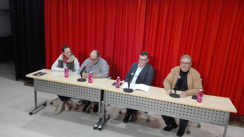 The Teatro de la Paz hosts the premiere of ‘Homo Peter’, directed by Alberto Alfaro