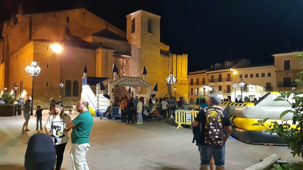 SPV pregunta dónde están las farolas de la plaza de Villarrobl