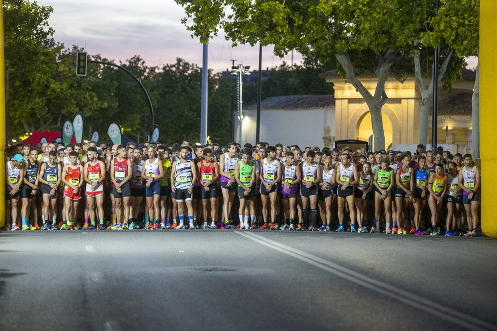 Un momento del 10K Nocturno  / JOSÉ MIGUEL ESPARCIA