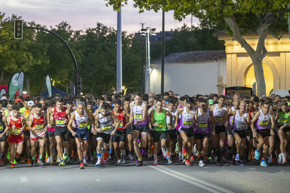 Un momento del 10K Nocturno  / JOSÉ MIGUEL ESPARCIA