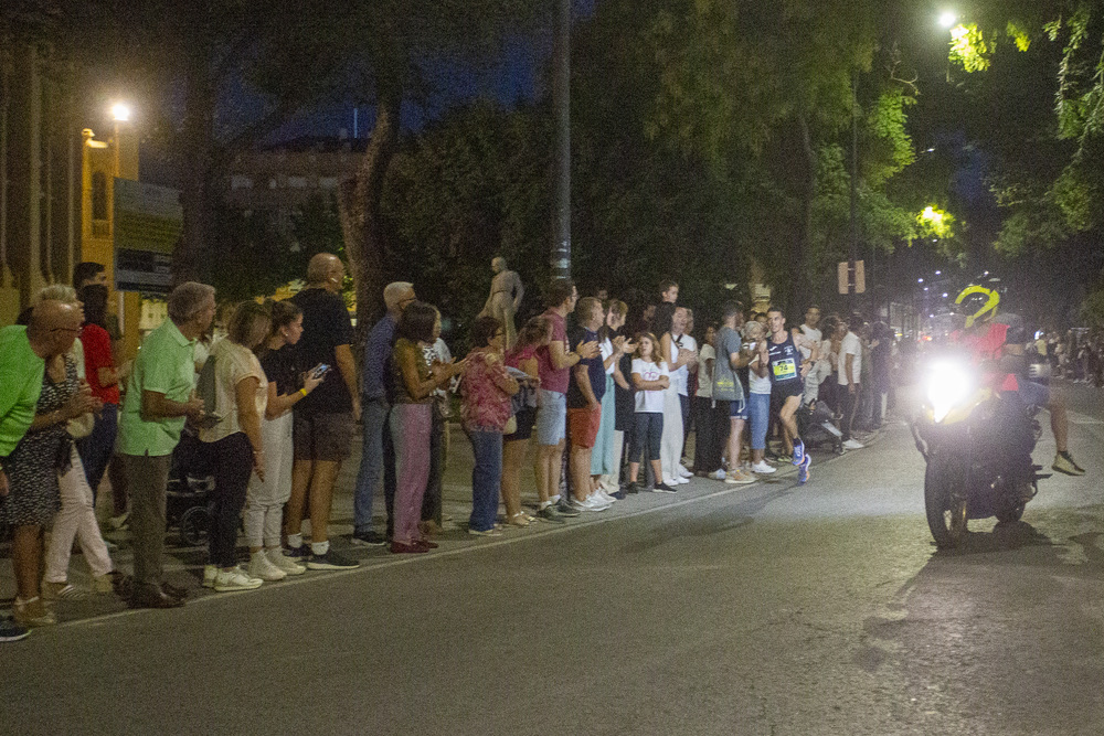 Un momento del 10K Nocturno  / JOSÉ MIGUEL ESPARCIA