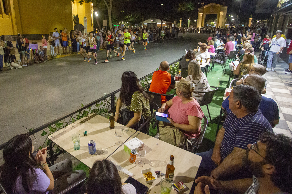 Un momento del 10K Nocturno  / JOSÉ MIGUEL ESPARCIA