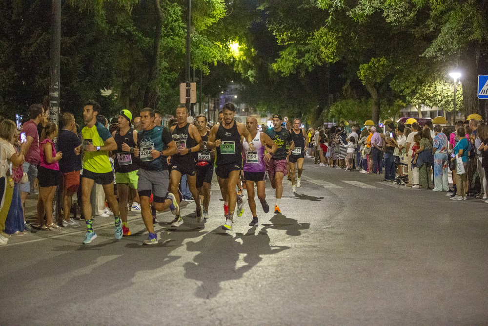 Un momento del 10K Nocturno  / JOSÉ MIGUEL ESPARCIA