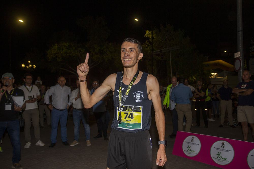 Un momento del 10K Nocturno  / JOSÉ MIGUEL ESPARCIA