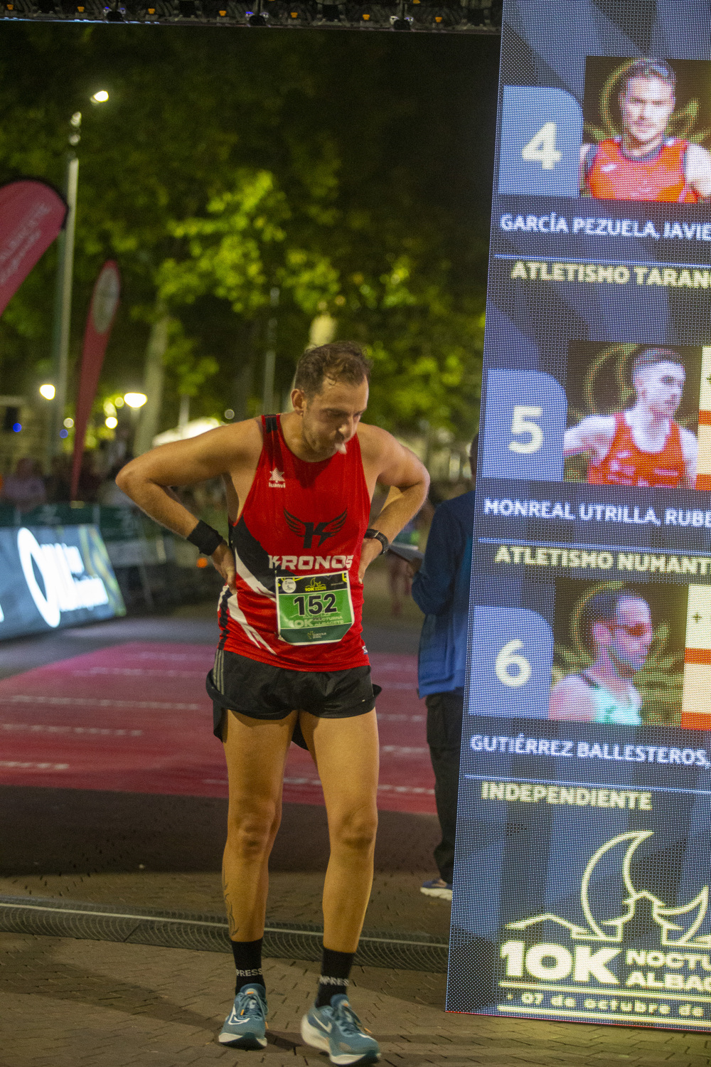 Un momento del 10K Nocturno  / JOSÉ MIGUEL ESPARCIA