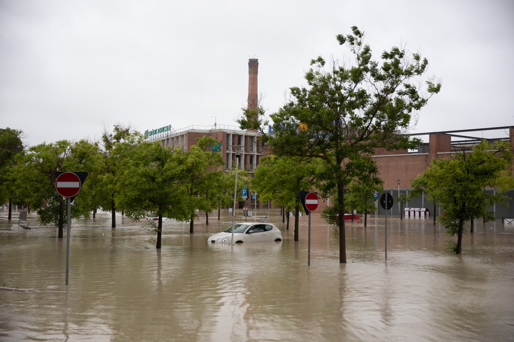 Savio's river overflows causing floods  / EFE