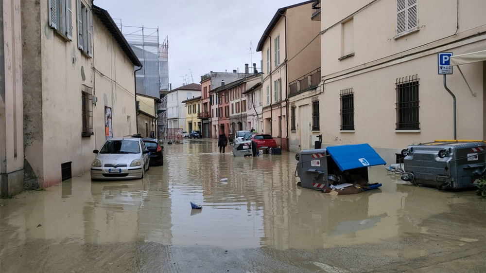 Fresh wave of torrential rain battering Italy  / EFE