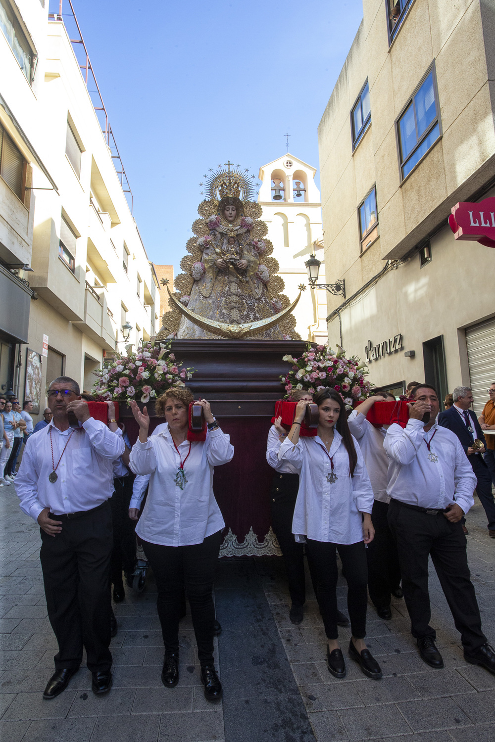 Procesión de la virgen del Rocío  / JOSÉ MIGUEL ESPARCIA