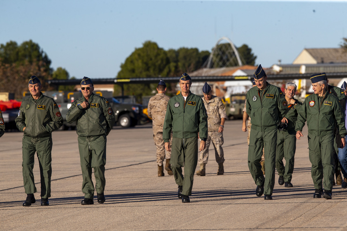 El Rey está ya en la Base Aérea de Albacete