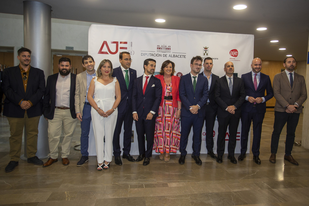 AJE entrega sus premios regionales   / JOSÉ MIGUEL ESPARCIA