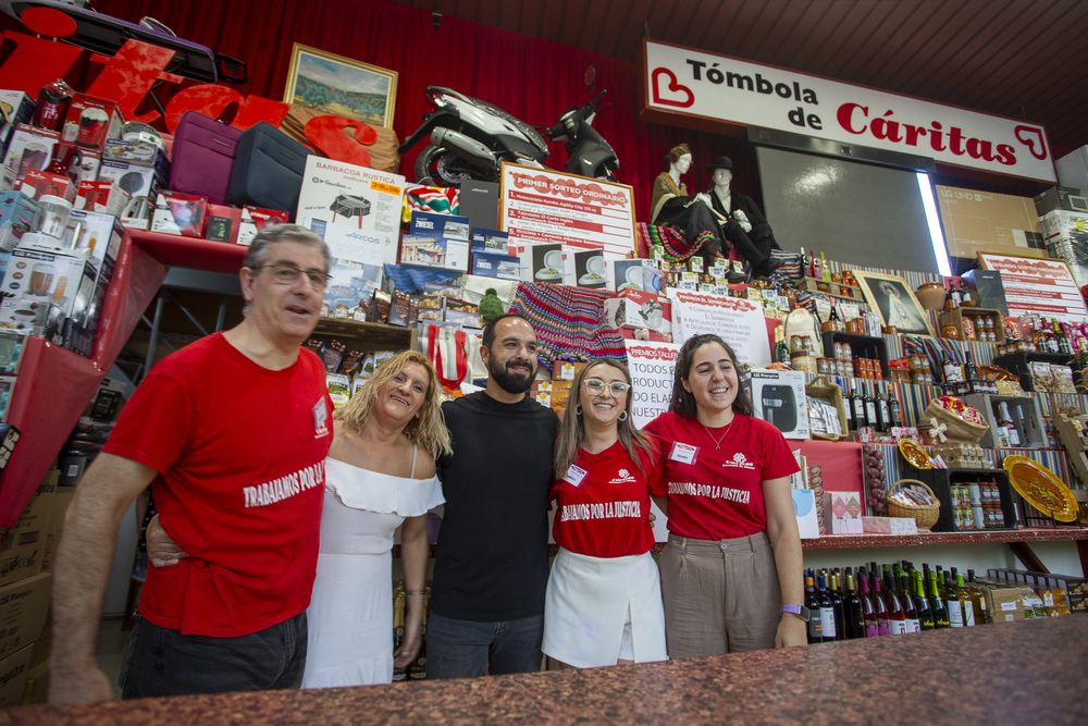 La Tómbola de Cáritas abrió su puertas