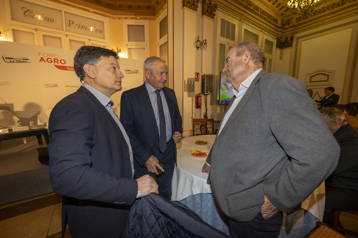 Éxito de participación en el Foro Agro Santander y La Tribuna  / JOSÉ MIGUEL ESPARCIA