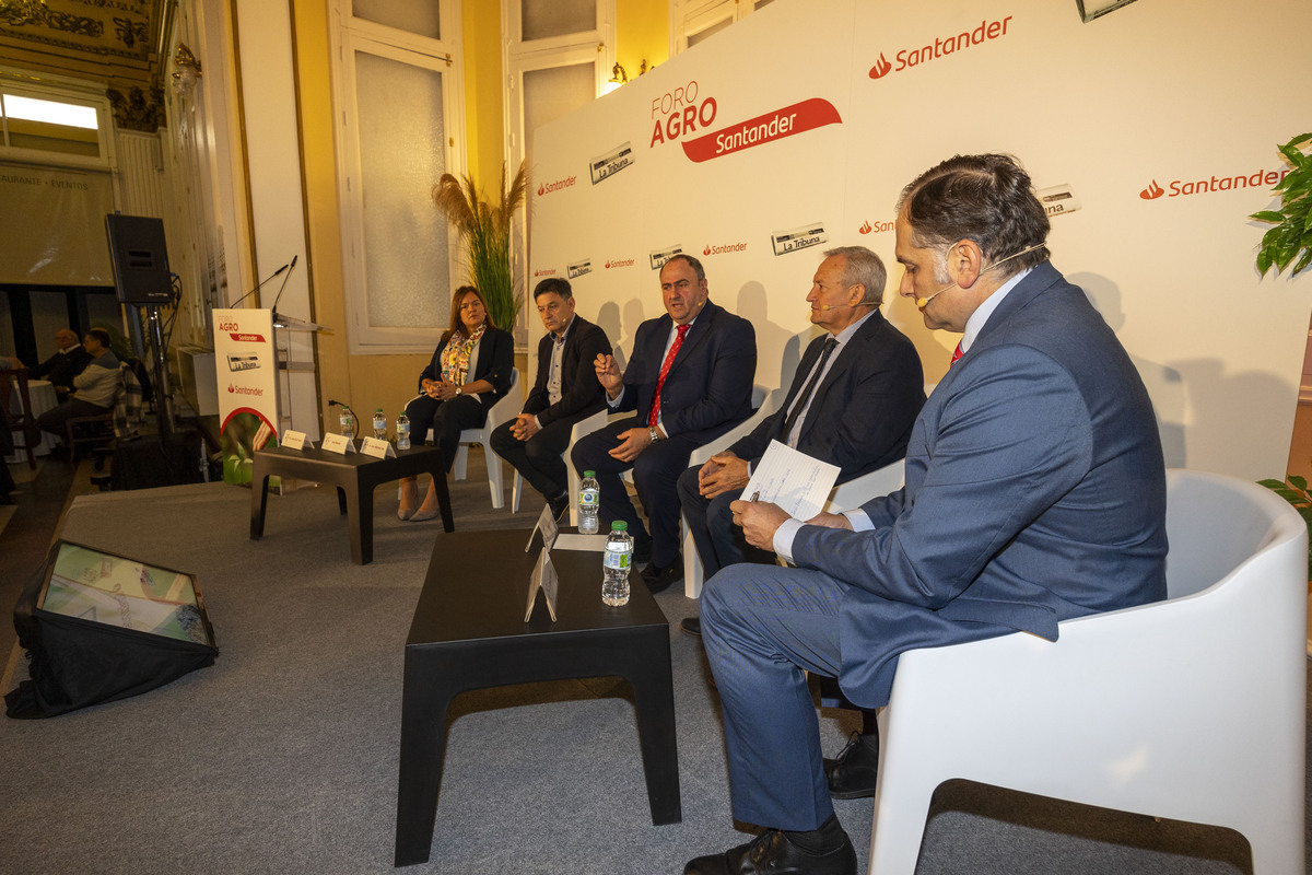 Éxito de participación en el Foro Agro Santander y La Tribuna  / JOSÉ MIGUEL ESPARCIA