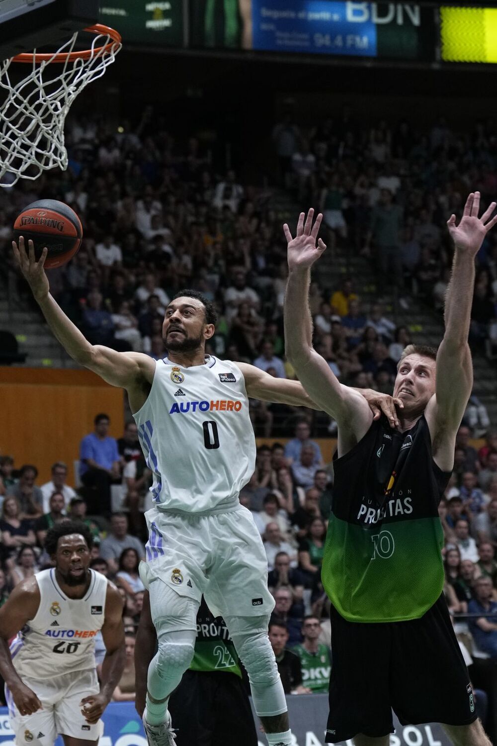 JOVENTUT / REAL MADRID  / ALEJANDRO GARCIA