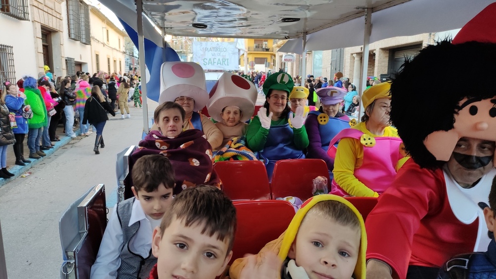 Efusión de alegría en el Gran Desfile Infantil del Carnaval