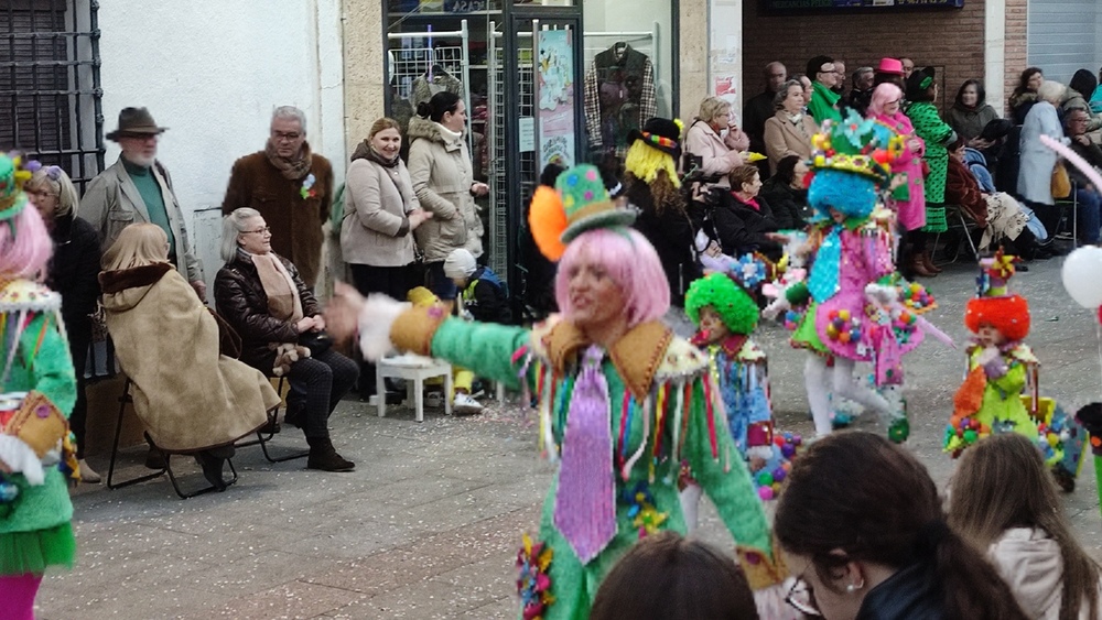 Efusión de alegría en el Gran Desfile Infantil del Carnaval