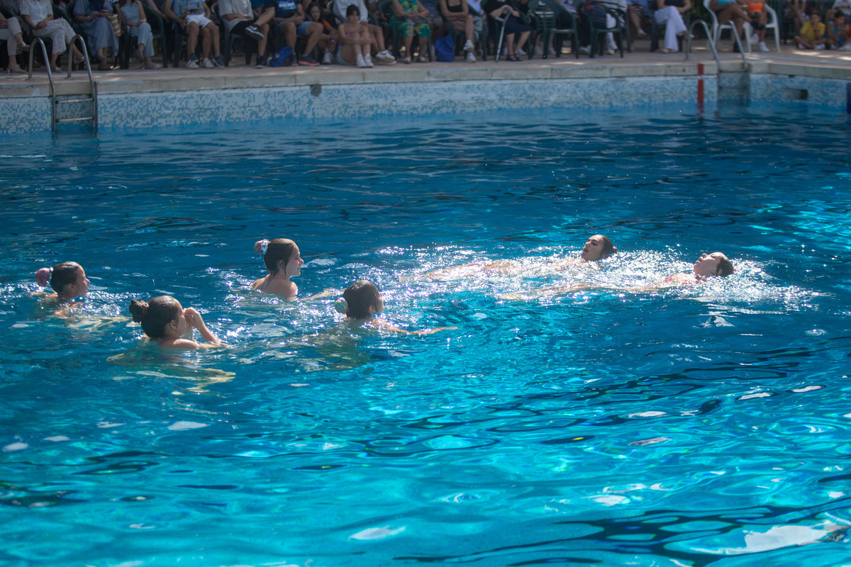 Exhibición de natación sincronizada  / JOSÉ MIGUEL ESPARCIA