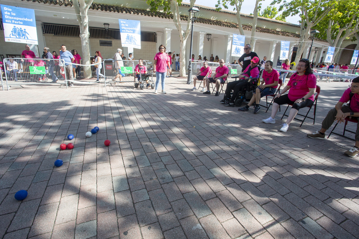 El Recinto acogió diferentes actividades en las que participaron usuarios y profesionales de las asociaciones de la ciudad