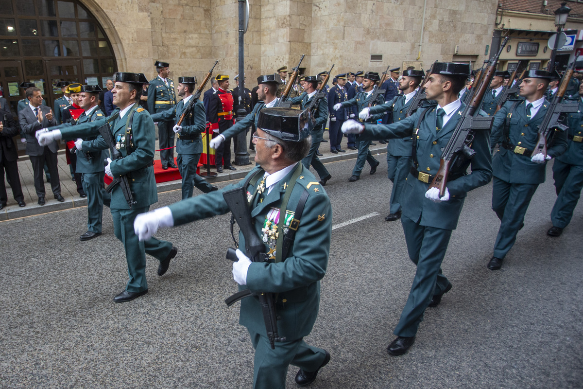 Brillante celebración del Día de la Patrona de la Guardia Civil  / JOSÉ MIGUEL ESPARCIA