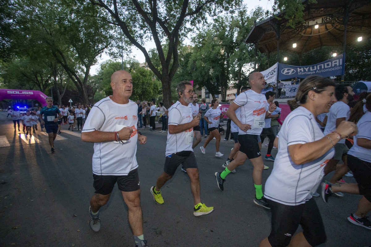 Amiab reivindica la inclusión en su Carrera Nocturna  / JOSÉ MIGUEL ESPARCIA