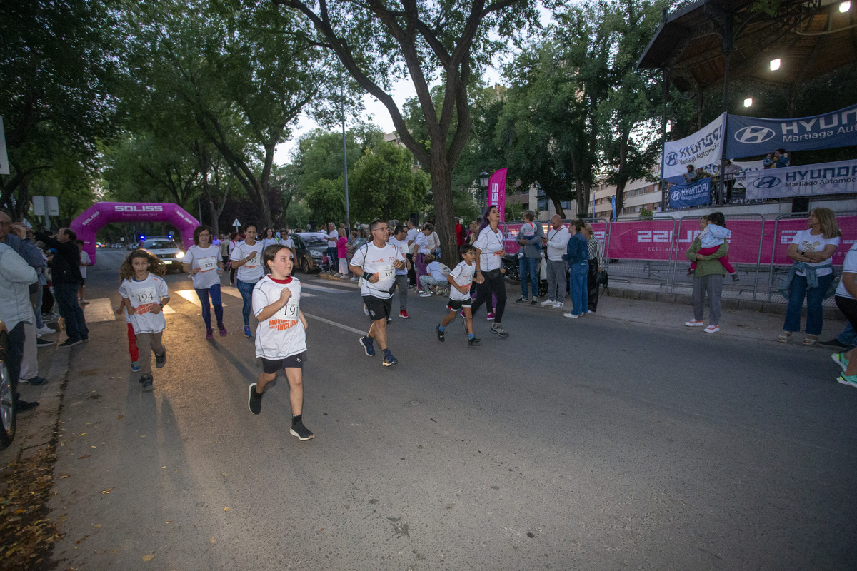 Amiab reivindica la inclusión en su Carrera Nocturna  / JOSÉ MIGUEL ESPARCIA