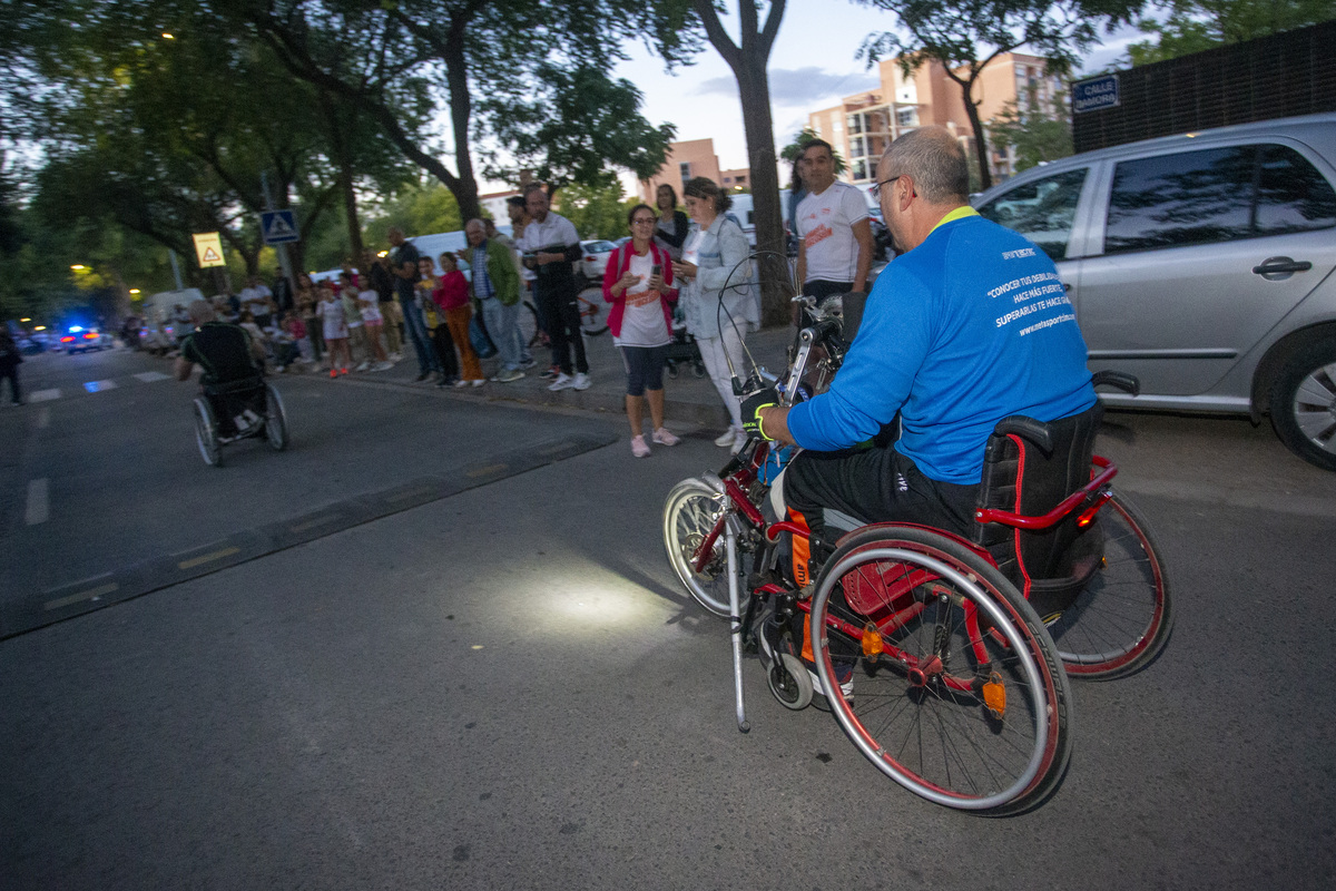 Amiab reivindica la inclusión en su Carrera Nocturna  / JOSÉ MIGUEL ESPARCIA