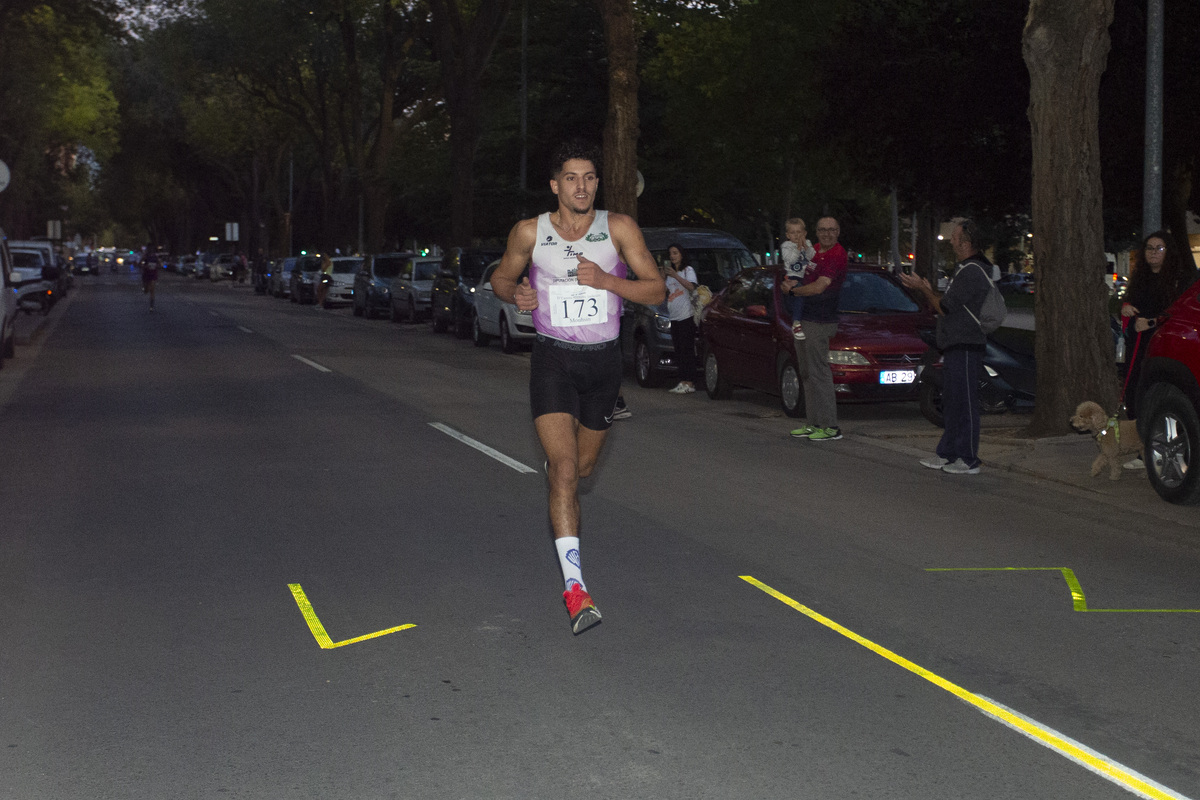 Amiab reivindica la inclusión en su Carrera Nocturna  / JOSÉ MIGUEL ESPARCIA