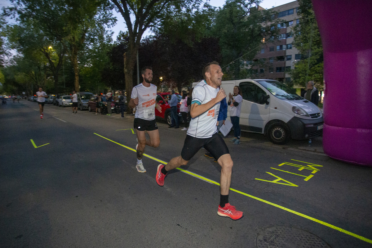 Amiab reivindica la inclusión en su Carrera Nocturna  / JOSÉ MIGUEL ESPARCIA