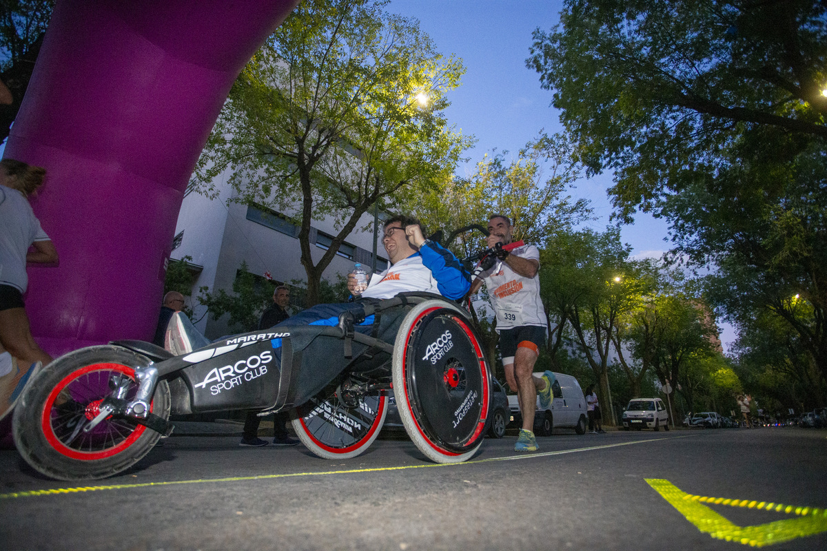 Amiab reivindica la inclusión en su Carrera Nocturna  / JOSÉ MIGUEL ESPARCIA