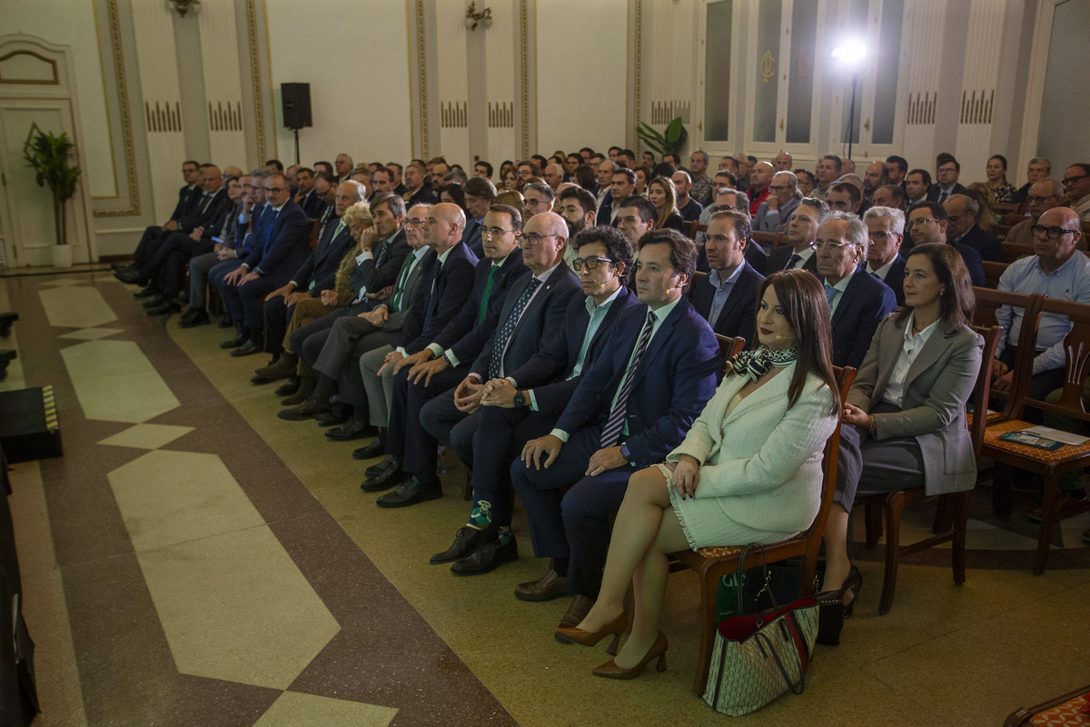 VIII Foro de empresas 2024 Exporta tu valor de Globalcaja y La Tribuna  / JOSÉ MIGUEL ESPARCIA