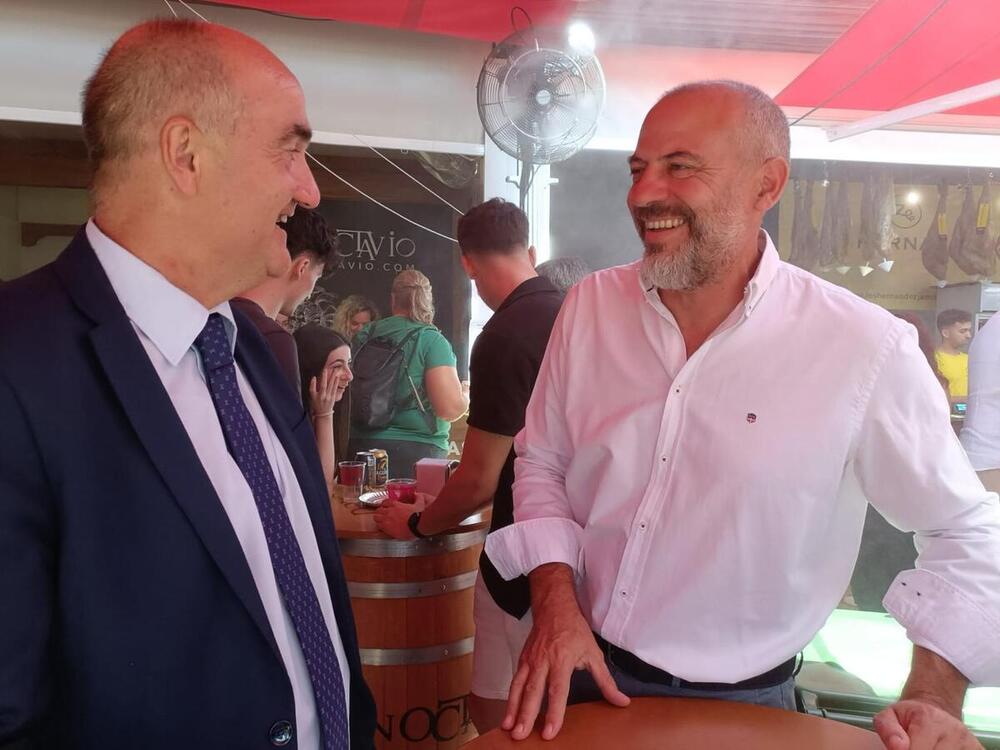 Bueno ensalza la presencia de bodegas en la Feria de Albacete