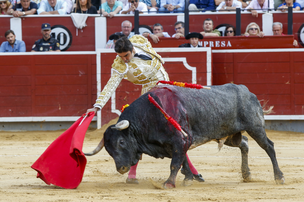 Un momento del festejo  / JOSÉ MIGUEL ESPARCIA