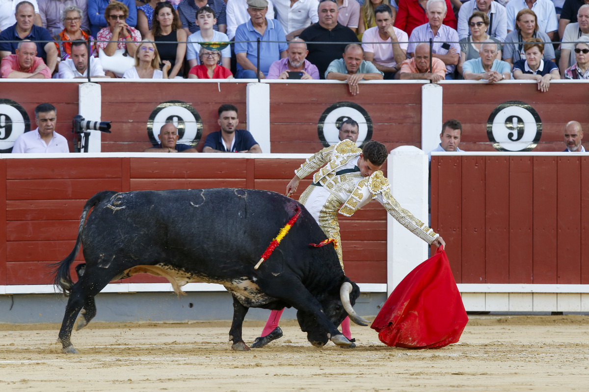 Un momento del festejo  / JOSÉ MIGUEL ESPARCIA