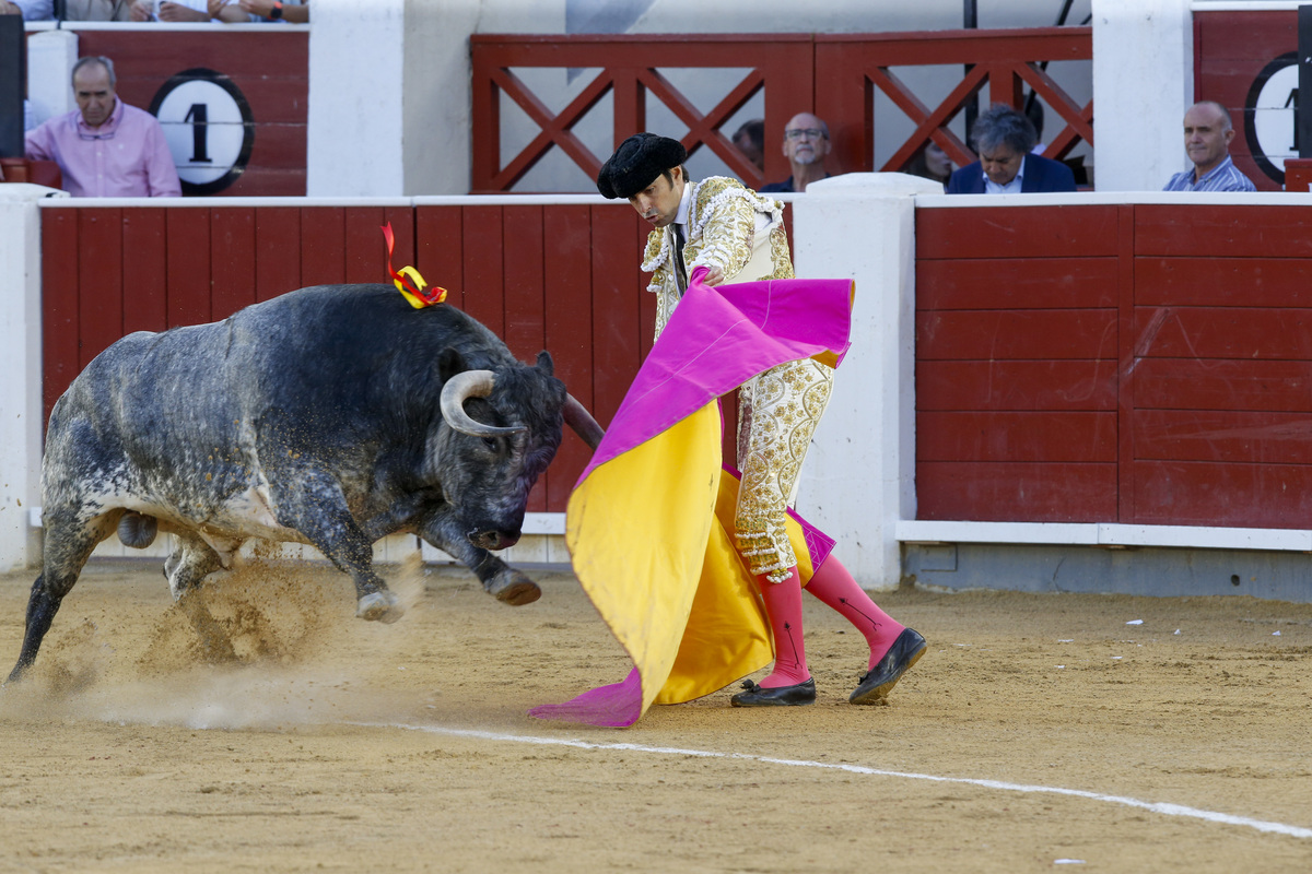 Un momento del festejo  / JOSÉ MIGUEL ESPARCIA