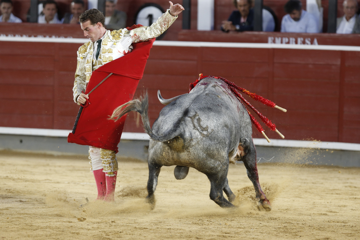 Un momento del festejo  / JOSÉ MIGUEL ESPARCIA