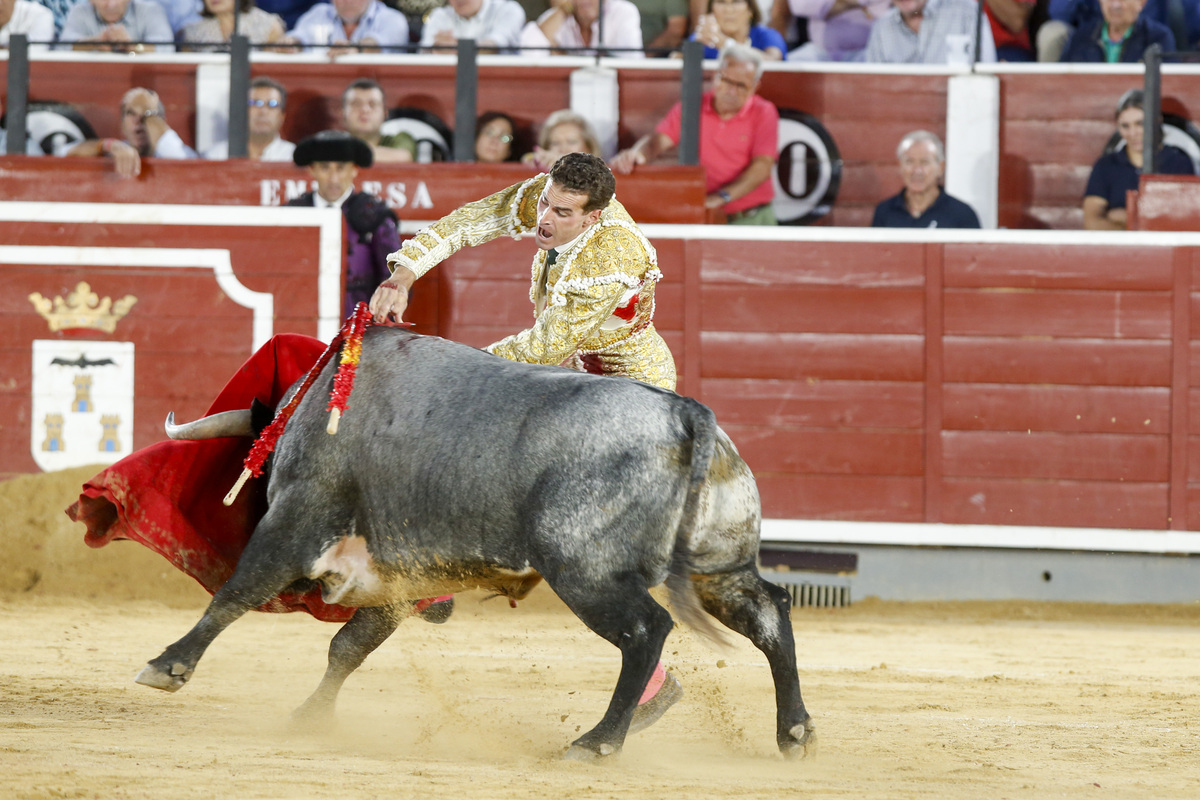 Un momento del festejo  / JOSÉ MIGUEL ESPARCIA