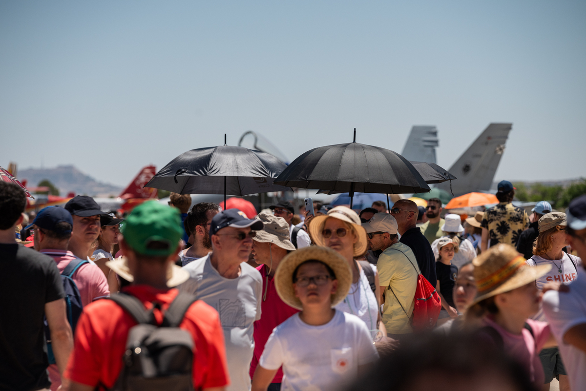 Jornada de Puertas Abiertas en la Base Aérea.  / VÍCTOR FERNÁNDEZ