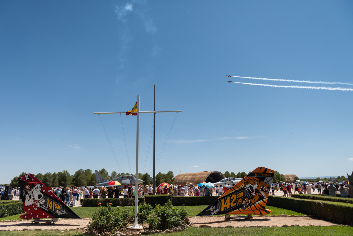 Jornada de Puertas Abiertas en la Base Aérea.  / VÍCTOR FERNÁNDEZ