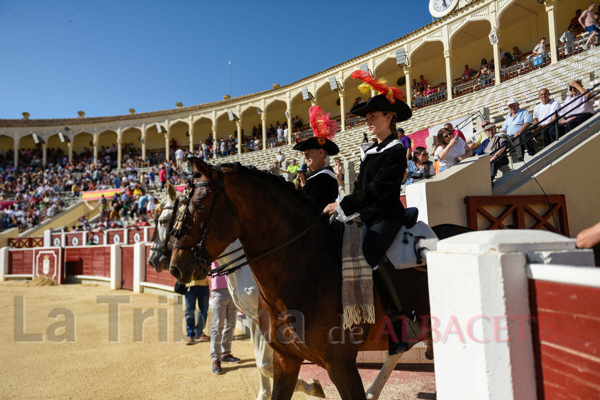 Corrida de Asprona.  / VÍCTOR FERNÁNDEZ