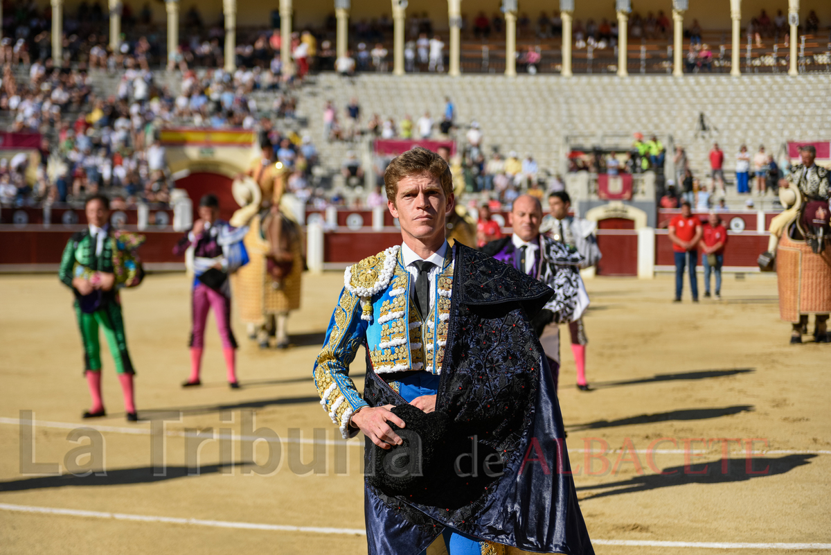 Corrida de Asprona.  / VÍCTOR FERNÁNDEZ